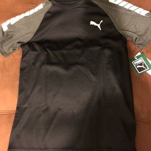Boys large PUMA mesh shirt